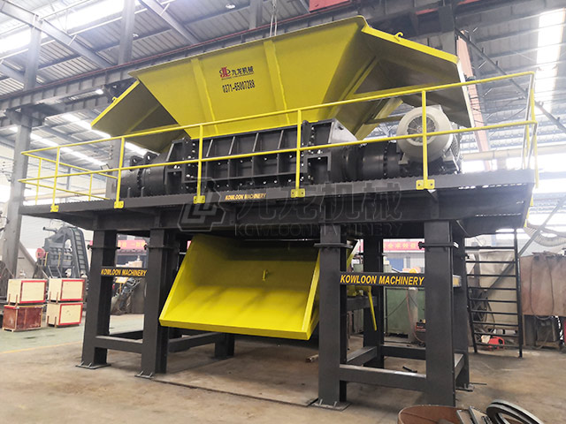 金屬撕碎機(jī) 金屬撕碎機(jī)